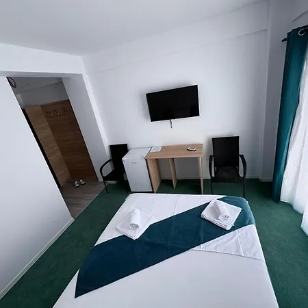 Sunrise Boutique 3*